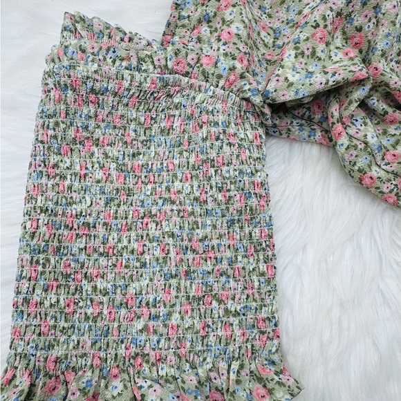 Forever21 Floral Cropped Ruched Top, Juniors Medium - Picture 3 of 6